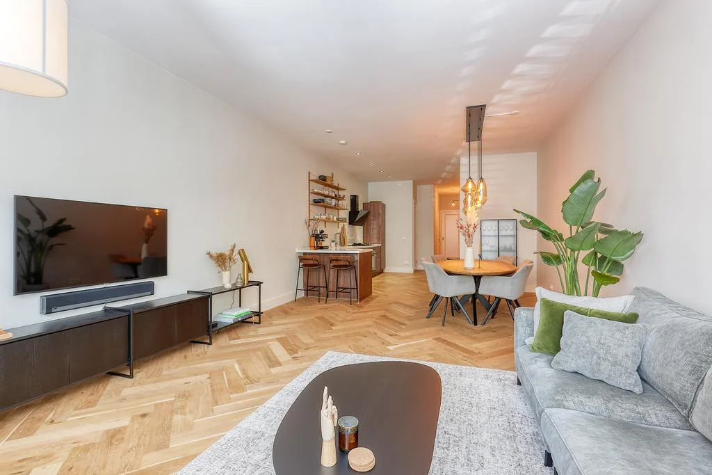 Rental property in Nieuwe Schoolstraat 51, The Hague