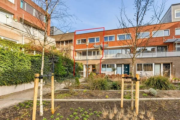 Rental property in Justine de Gouwerhof 6, Haarlem
