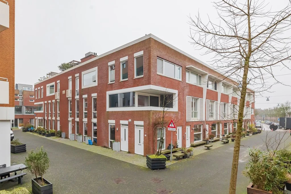 Rental property in Fanny Blankers-Koenplein, Haarlem