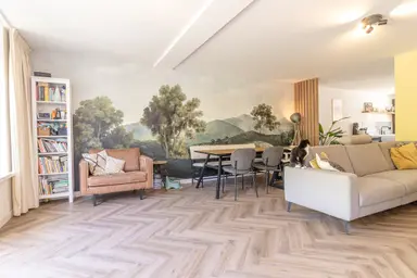 150m2 huis te huur voor 2750€/maand in Hallerweg 60, Wijdewormer