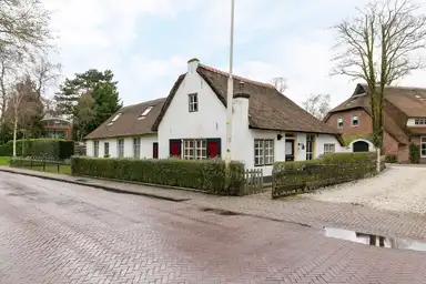101m2 huis te huur voor 2495€/maand in Smeekweg 3, Laren