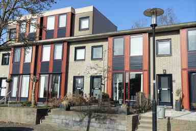 90m2 maison à louer pour 1995€/mois à Lage Geeren 44, Amersfoort