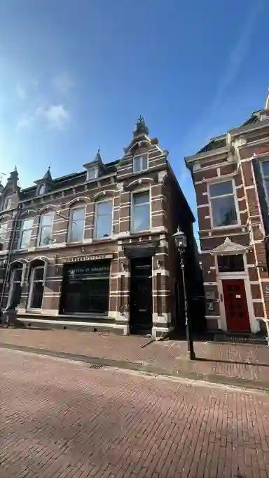 110m2 Casa in affitto per 1975€/mese a Kerkstraat 7, Assen