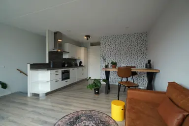 77m2 Appartement à louer pour 1995€/mois à Weegbree 99, Pijnacker