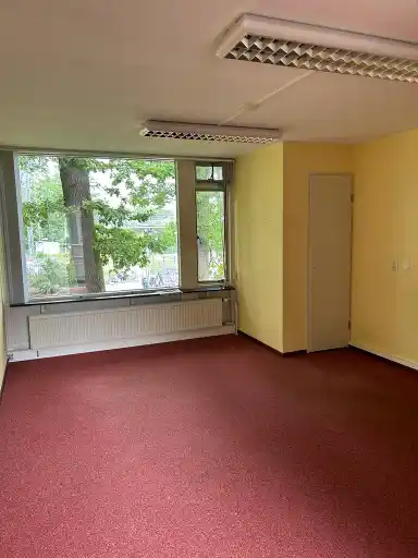 0m2 room to rent for 350€/month in Markettenweg 50, Dordrecht