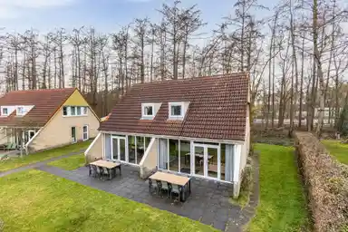 627m2 house to rent for 3950€/month in Heuvelweg 16, Vlagtwedde