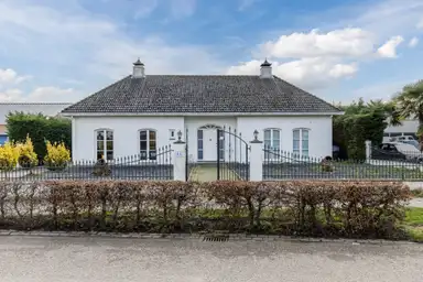 223m2 house to rent for 2500€/month in Palmbrugweg 11, Echt