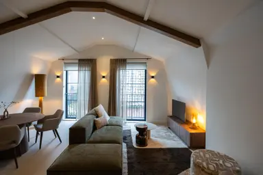 64m2 apartment to rent for 2300€/month in 't Glop, Hoorn