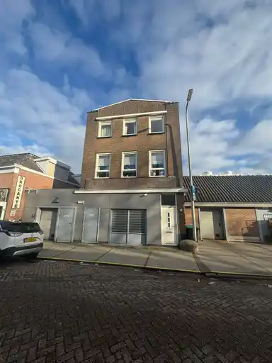 130m2 Appartamento in affitto per 1595€/mese a Ringdijk 8, Ridderkerk