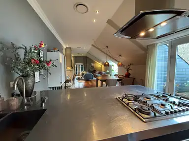 170m2 Appartamento in affitto per 2450€/mese a Valkenburglaan 1, Oosterbeek