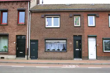 100m2 house to rent for 1350€/month in Nieuwenhagerheidestraat 64, Landgraaf