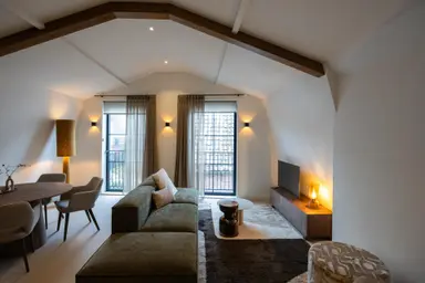 64.1m2 apartment to rent for 2300€/month in 't Glop, Hoorn