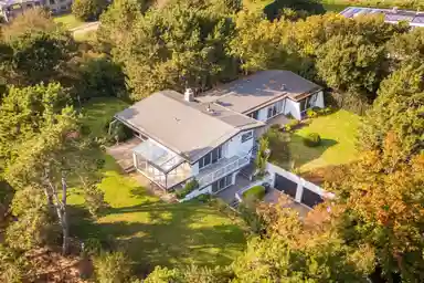 257m2 Haus zur Miete für 7950€/Monat in Herman Heijermansweg, Zandvoort