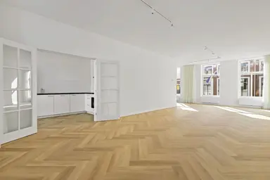 188m2 Appartement te huur voor 4500€/maand in De Ruijterstraat 49, The Hague