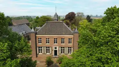 538m2 house to rent for 5500€/month in Dorpsstraat 66, Buggenum