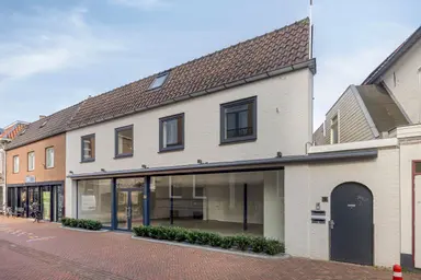 96m2 apartment to rent for 1700€/month in Leijsenhoek 9, Oosterhout