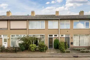 114m2 house to rent for 1995€/month in Aert van Nesstraat 12, Veghel