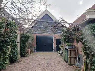 95m2 huis te huur voor 1995€/maand in Zijvend 1636, Middelie