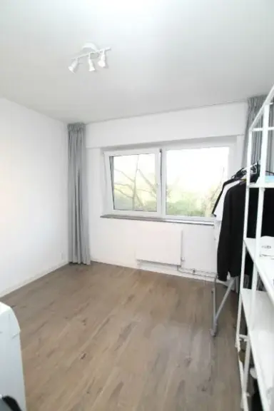 100m2 Appartement à louer pour 1775€/mois à Zwartvenseweg, Tilburg