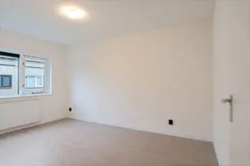 127m2 house to rent for 2300€/month in Klinckaertschans, Zoetermeer