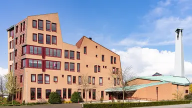 101m2 flat to rent for 1595€/month in Rembrandtlaan 25-2, Almelo