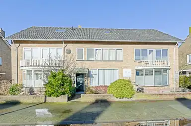 132m2 maison à louer pour 1850€/mois à Middenweg 95, Den Helder
