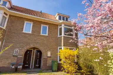 102m2 Appartement à louer pour 2865€/mois à Van Goghstraat 29, Arnhem