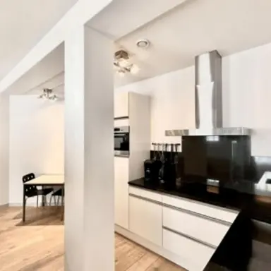 0m2 Appartamento in affitto per 1145€/mese a Kampen