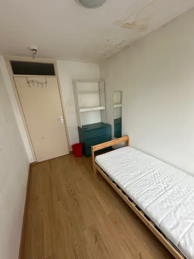 8m2 room to rent for 275€/month in Mollenberg, Breda