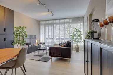 84m2 Appartement à louer pour 2250€/mois à Gamerslagplein 62, Arnhem