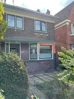 90m2 house to rent for 1500€/month in Parallelweg 94, Koog aan de Zaan