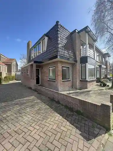 108m2 house to rent for 1983€/month in Grote Hout- of Koningsweg 14, Velsen-Noord