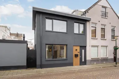 83m2 house to rent for 1995€/month in Bleekstraat, Vlaardingen