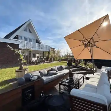 220m2 Chambre à louer pour 1500€/mois à Broek op Langedijk