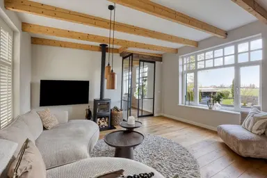 100m2 house to rent for 3750€/month in Delftweg, Rotterdam