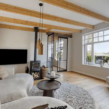 100m2 house to rent for 3750€/month in Delftweg 82, Rotterdam