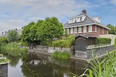 181m2 house to rent for 4250€/month in Reigerlaan 3, Heemstede