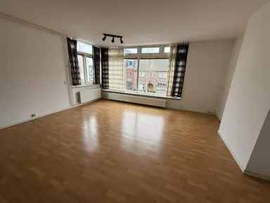 110m2 Wohnung zur Miete für 2250€/Monat in Schoolstraat, Voorschoten