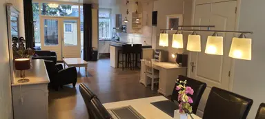 180m2 house to rent for 2700€/month in J A Alberdingk Thijmstraat 7, Schiedam