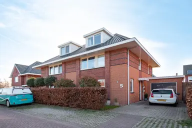 150m2 house to rent for 3100€/month in Kwelder 5, Alkmaar