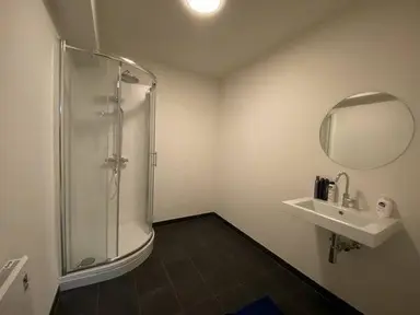 165μ² μονοκατοικία προς ενοικίαση για 2250€/μήνα σε Uitbelderstraat, Maastricht