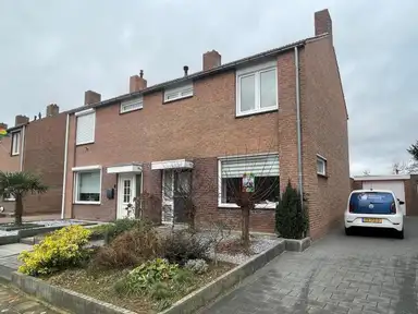 105m2 house to rent for 1495€/month in Julianastraat, Cadier en Keer