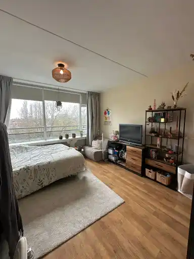 20m2 room to rent for 650€/month in Cruquiuslaan, Leiden