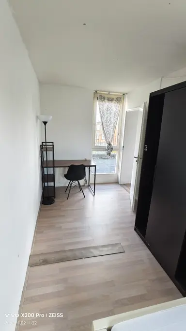 160m2 huis te huur voor 500€/maand in Strijplaan, Rijswijk