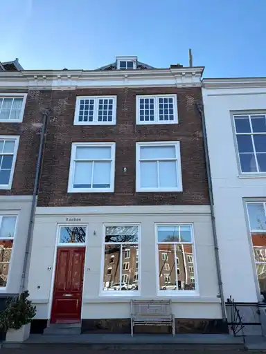 260m2 maison à louer pour 2500€/mois à Kinderdijk, Middelburg