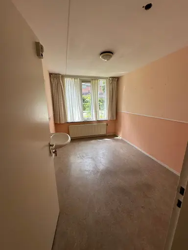 24m2 anti-squat to rent for 300€/month in Aalten