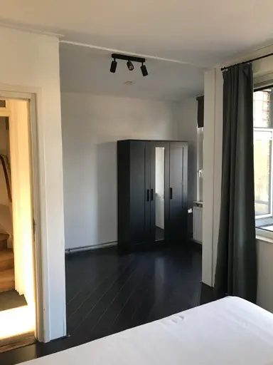 20m2 Chambre à louer pour 700€/mois à Lange Nieuwstraat, Schiedam