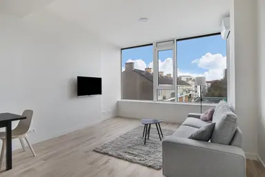 58m2 flat to rent for 1745€/month in Wethouder Hillenaarplantsoen 125, Rijswijk