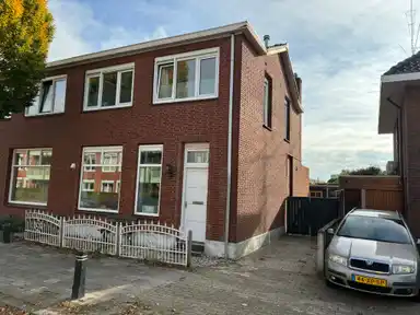 14m2 room to rent for 375€/month in Waarbekenweg, Hengelo