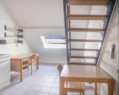 32μ² στούντιο προς ενοικίαση για 560€/μήνα σε Bosscherweg, Maastricht